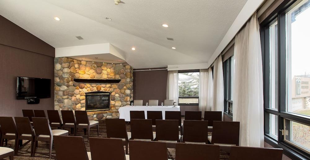 Grande Rockies Resort-Bellstar Hotels & Resorts Canmore Exterior photo